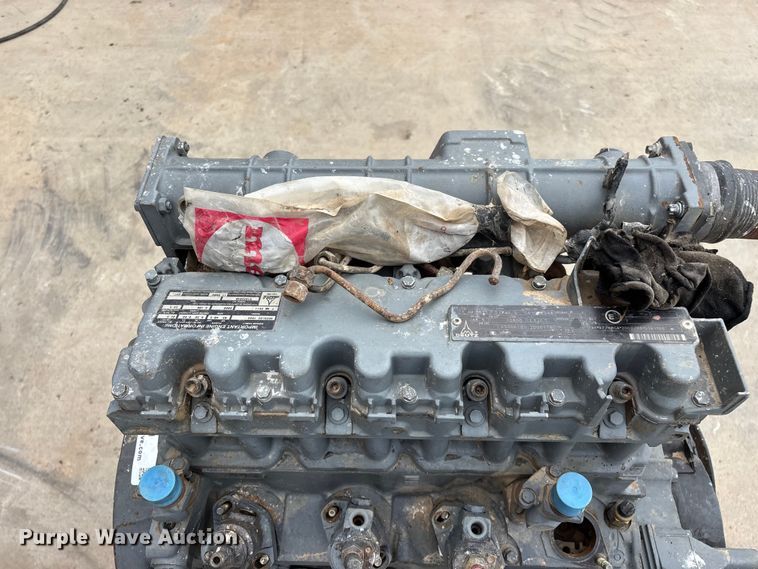 image for item EO4411 2004 Deutz F 4M 2011 engine