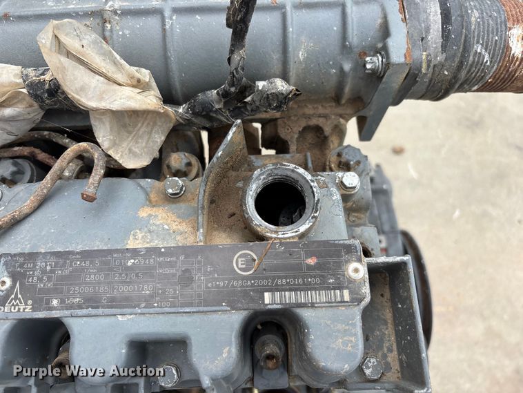 image for item EO4411 2004 Deutz F 4M 2011 engine
