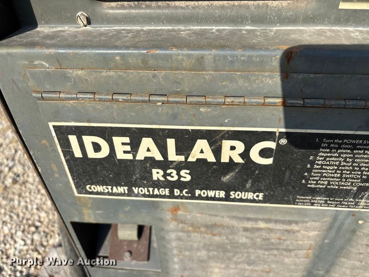 image for item EO4435 Lincoln Idealarc R3S-600 welder