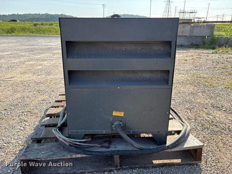 image for item EO4435 Lincoln Idealarc R3S-600 welder