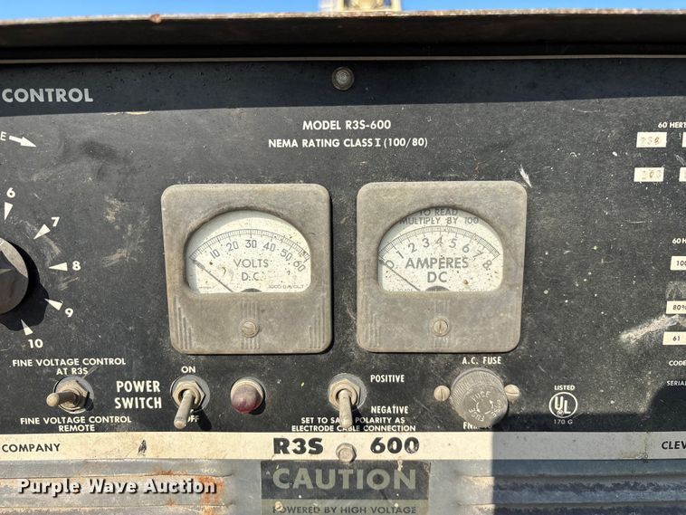 image for item EO4435 Lincoln Idealarc R3S-600 welder
