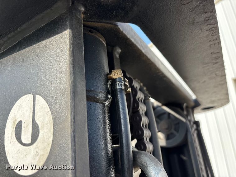 image for item EO4438 1984 Yale GLC050RCJUAE083 forklift