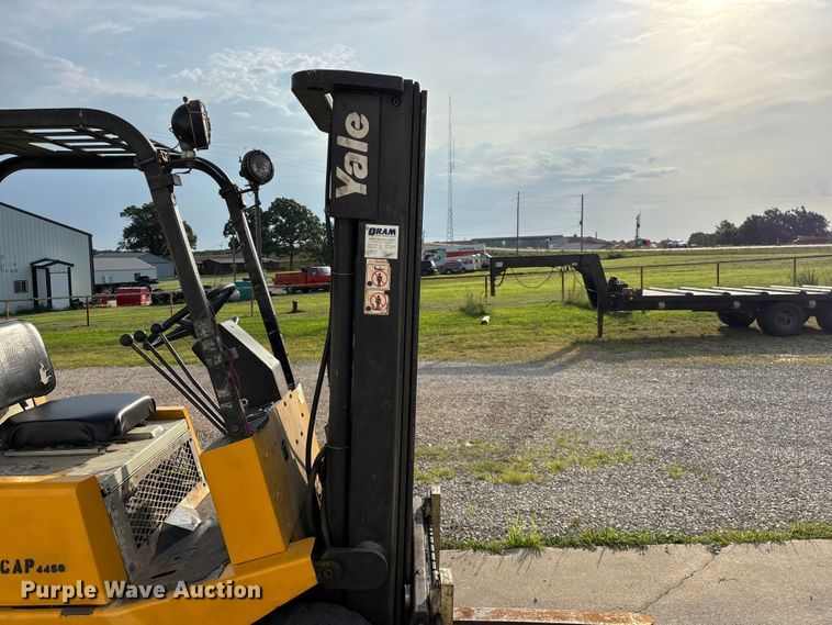 image for item EO4438 1984 Yale GLC050RCJUAE083 forklift