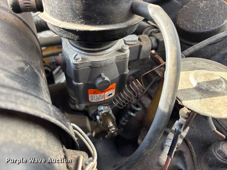 image for item EO4438 1984 Yale GLC050RCJUAE083 forklift
