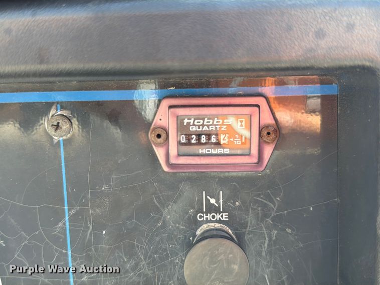 image for item EO8622 Miller Bobcat 225 welder/generator