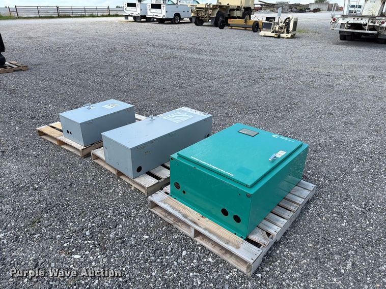 (3) electrical switch boxes