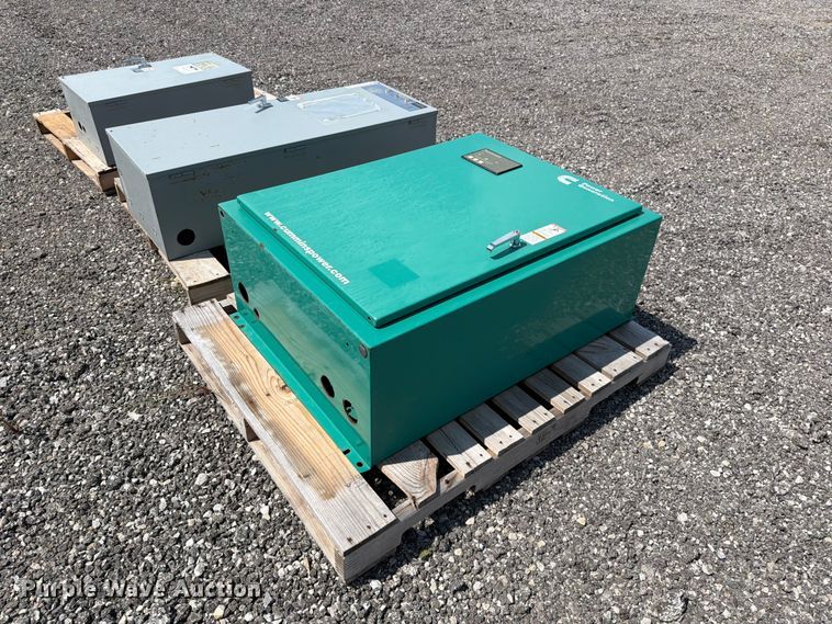 image for item EO8625 (3) electrical switch boxes