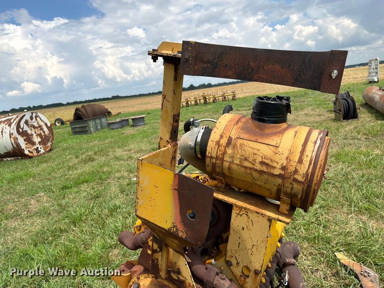 image for item EO8628 International Harvestor engine