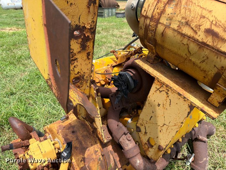 image for item EO8628 International Harvestor engine
