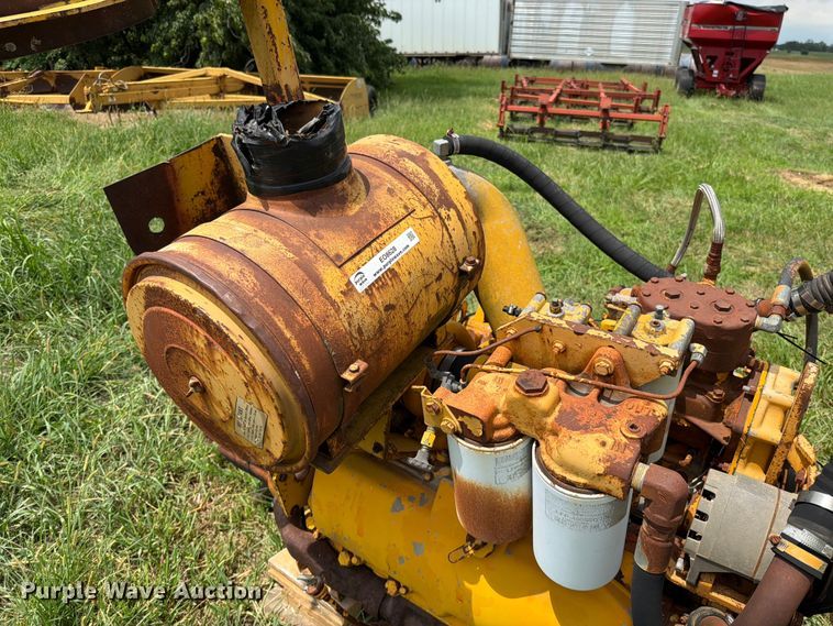 image for item EO8628 International Harvestor engine