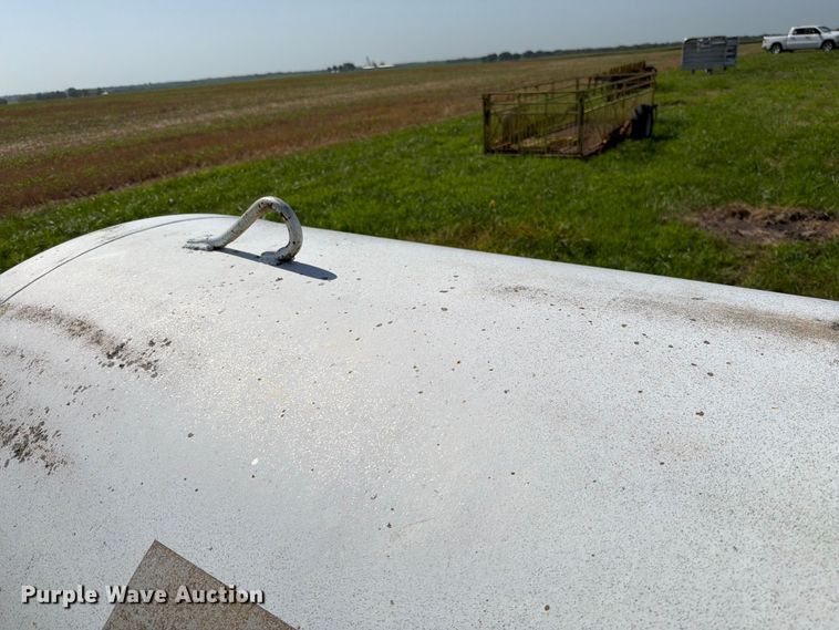 image for item EO8631 Colombian Steel Tank Co. propane tank