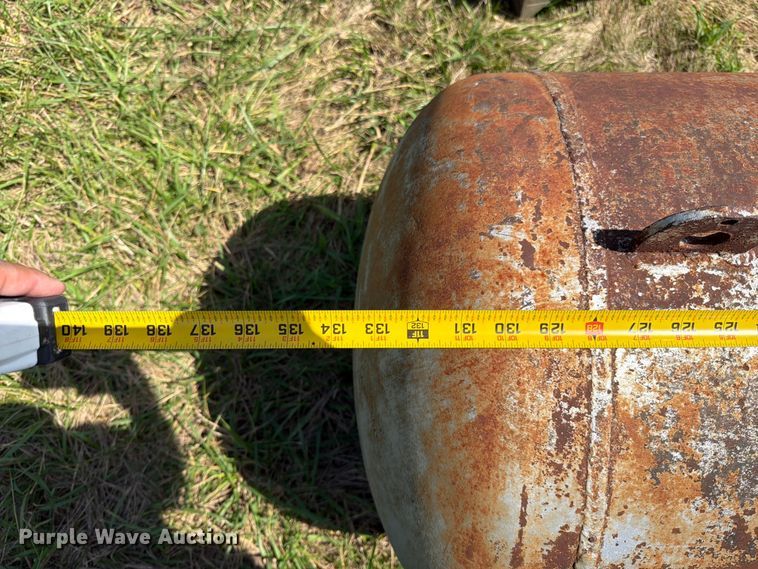 image for item EO8634 (2) propane tanks