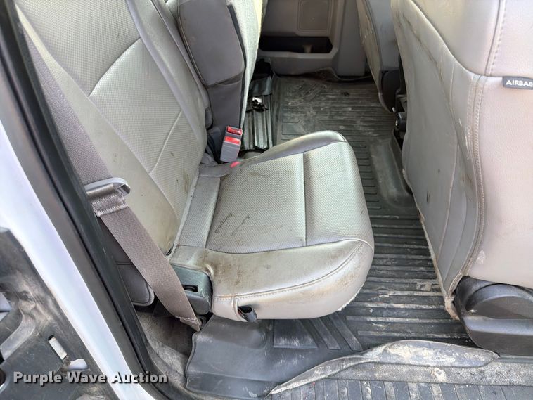 image for item EO8645 2019 Ford F250 Super Duty XL Ext. Cab pickup truck