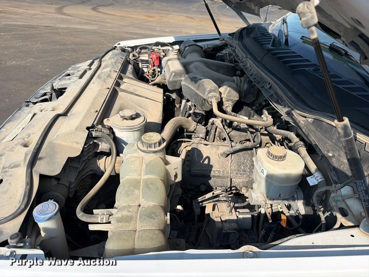 image for item EO8645 2019 Ford F250 Super Duty XL Ext. Cab pickup truck
