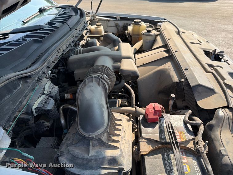 image for item EO8645 2019 Ford F250 Super Duty XL Ext. Cab pickup truck