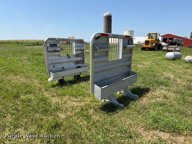 image for item EO8647 (2) Aluminum headache racks