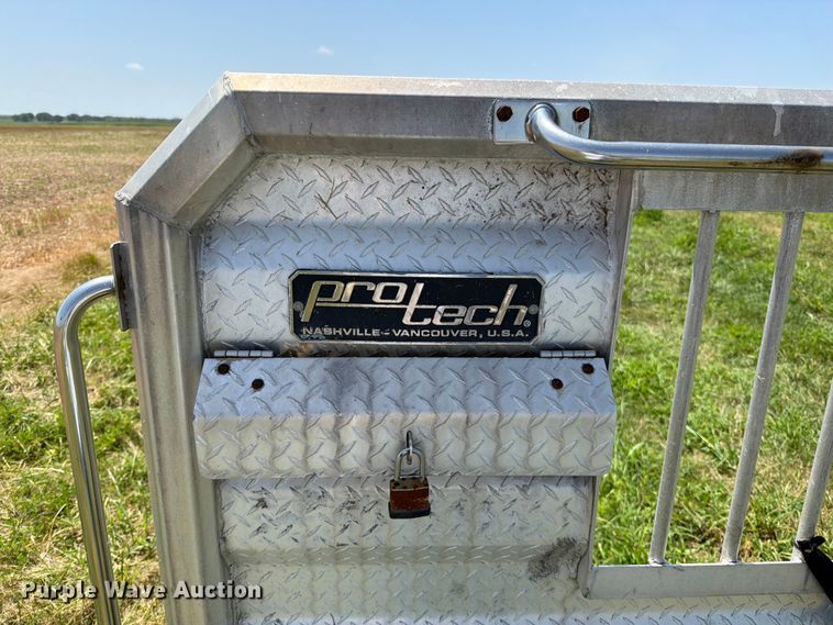 image for item EO8647 (2) Aluminum headache racks