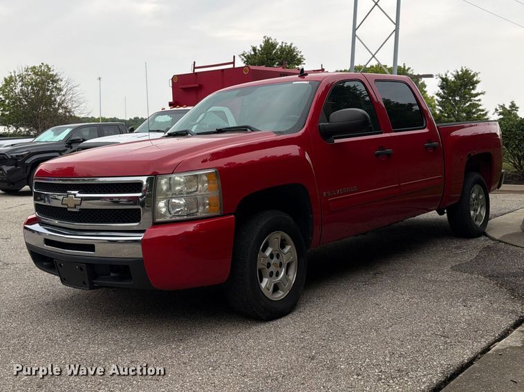 2009 Chevrolet Silverado 1500 Crew Cab pickup truck
