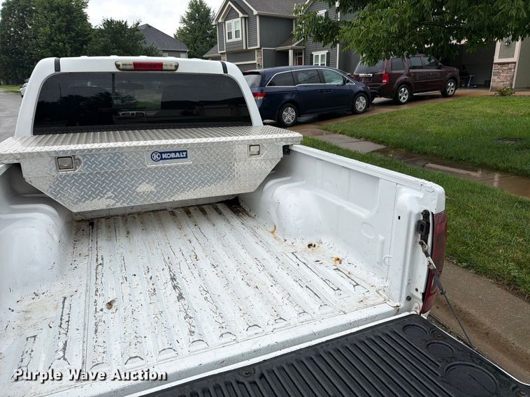image for item EO8655 2009 Chevrolet Colorado Crew Cab pickup truck