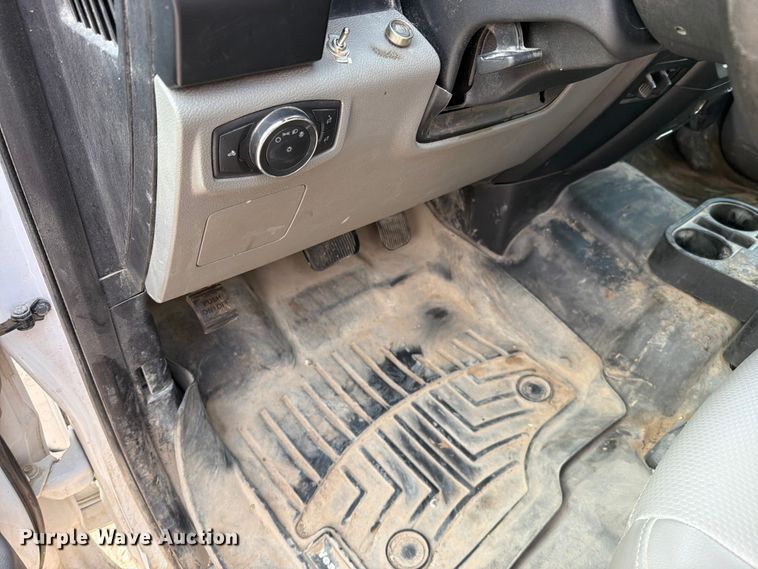 image for item EO8670 2017 Ford F150 Ext. Cab pickup truck