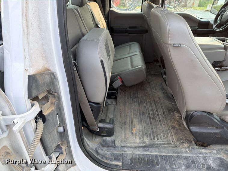 image for item EO8670 2017 Ford F150 Ext. Cab pickup truck