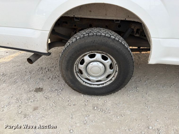 image for item EO8670 2017 Ford F150 Ext. Cab pickup truck
