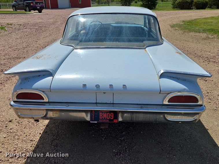 image for item ER1646 1960 Ford Fairlane sedan