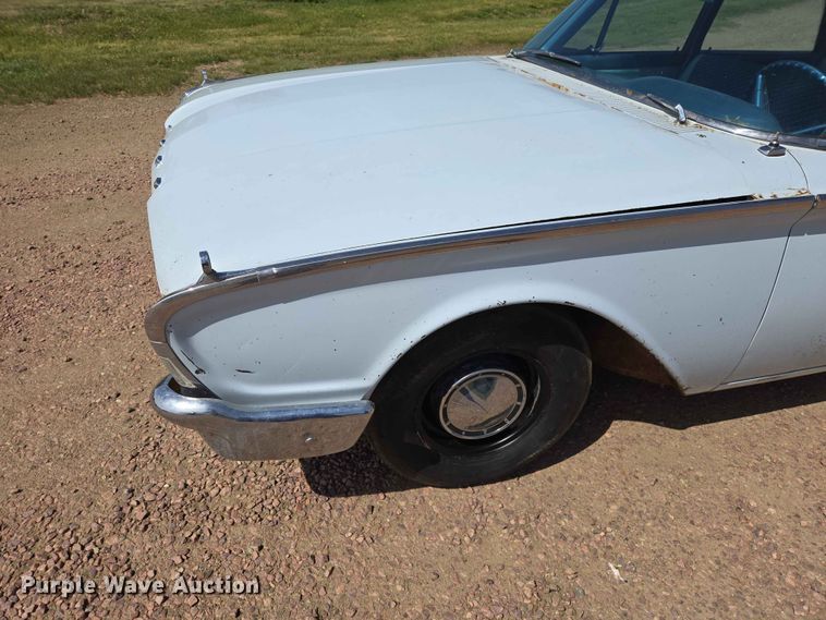 image for item ER1646 1960 Ford Fairlane sedan