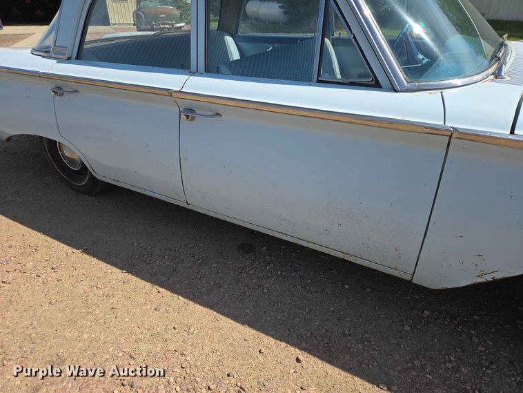 image for item ER1646 1960 Ford Fairlane sedan