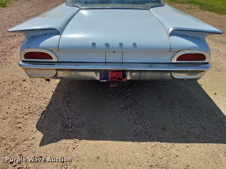 image for item ER1646 1960 Ford Fairlane sedan