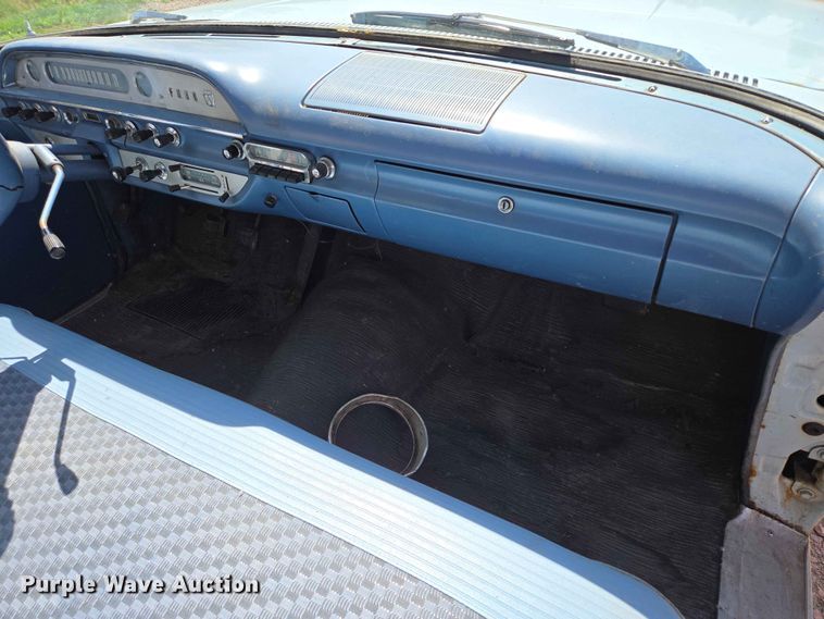 image for item ER1646 1960 Ford Fairlane sedan