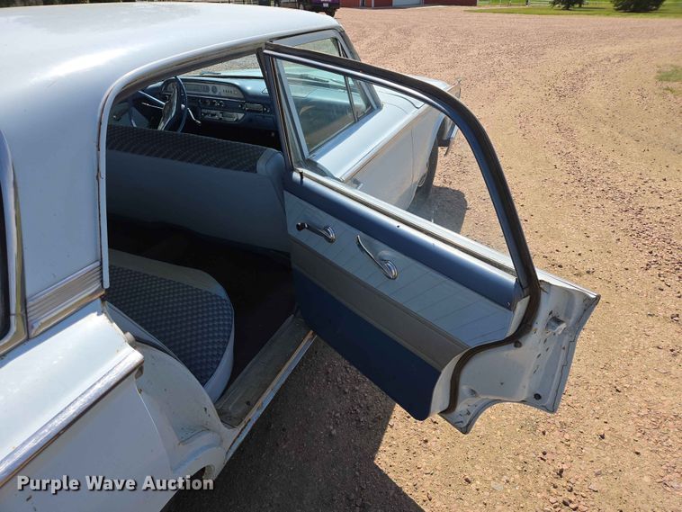 image for item ER1646 1960 Ford Fairlane sedan
