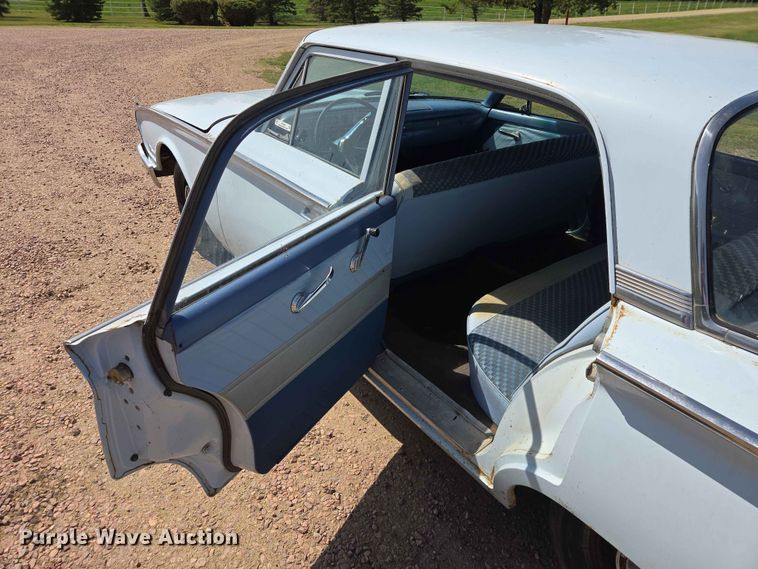 image for item ER1646 1960 Ford Fairlane sedan