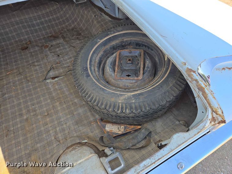 image for item ER1646 1960 Ford Fairlane sedan