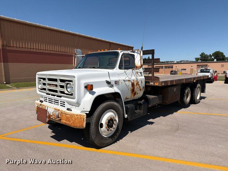 1985 GMC C7 flatbed truck
