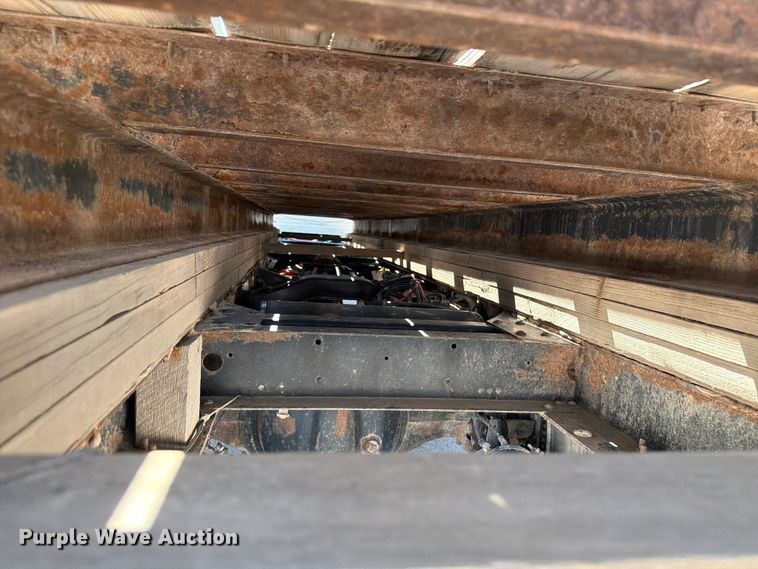 image for item ER1892 1985 GMC C7 flatbed truck