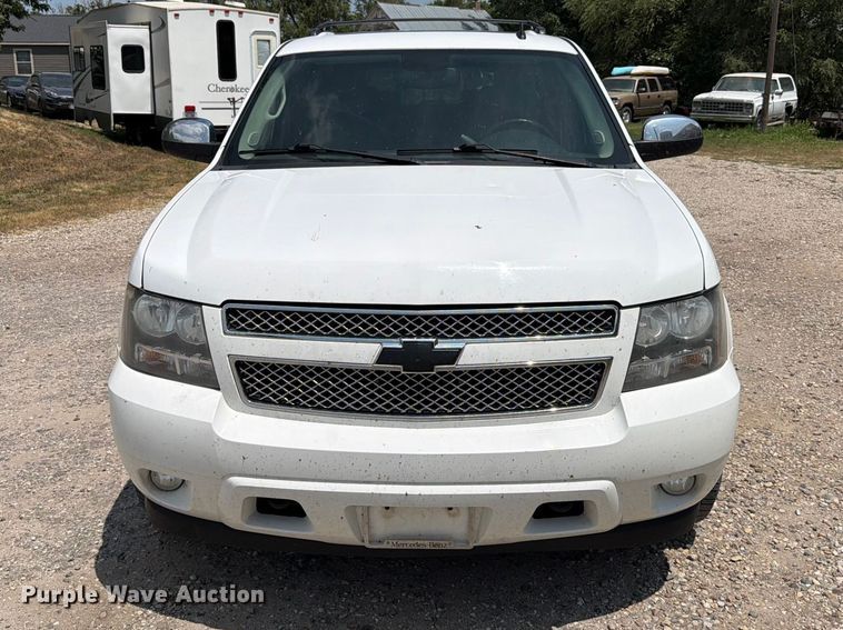 image for item ER1897 2009 Chevrolet Suburban SUV