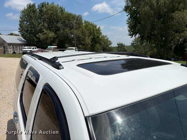 image for item ER1897 2009 Chevrolet Suburban SUV