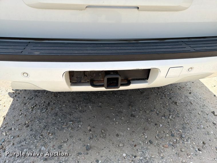 image for item ER1897 2009 Chevrolet Suburban SUV