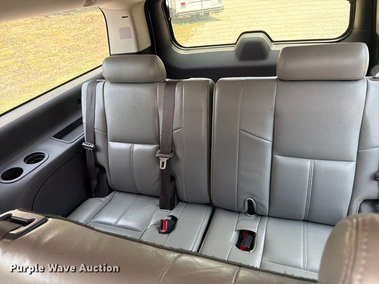 image for item ER1897 2009 Chevrolet Suburban SUV