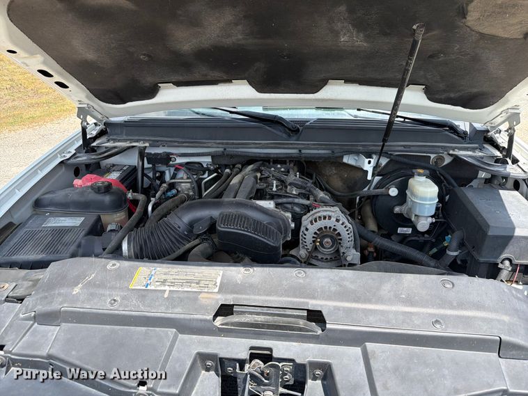 image for item ER1897 2009 Chevrolet Suburban SUV