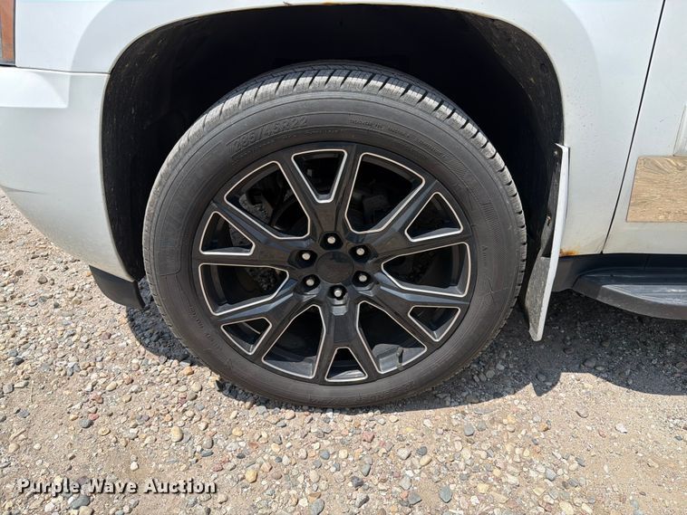 image for item ER1897 2009 Chevrolet Suburban SUV