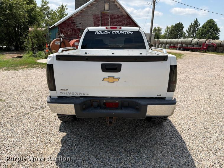 image for item ER1898 2008 Chevrolet Silverado 1500 Crew Cab pickup truck