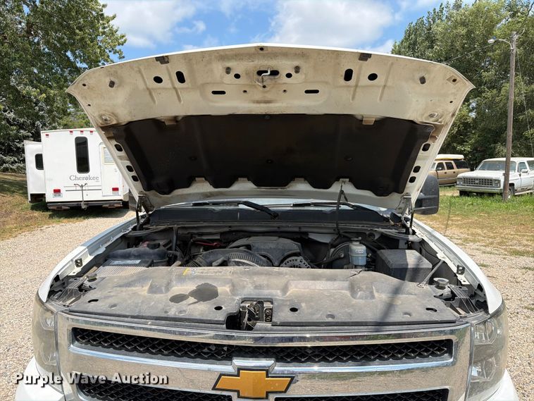 image for item ER1898 2008 Chevrolet Silverado 1500 Crew Cab pickup truck