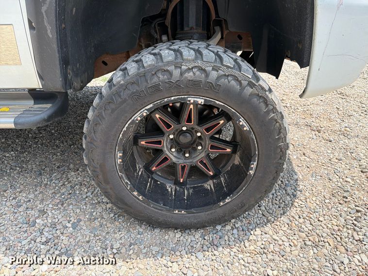 image for item ER1898 2008 Chevrolet Silverado 1500 Crew Cab pickup truck