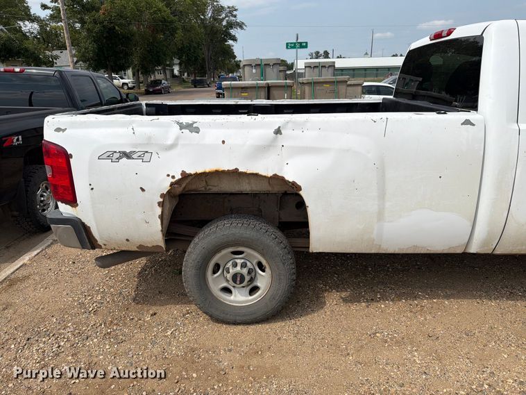 image for item ER1903 2007 Chevrolet Silverado 2500HD pickup truck