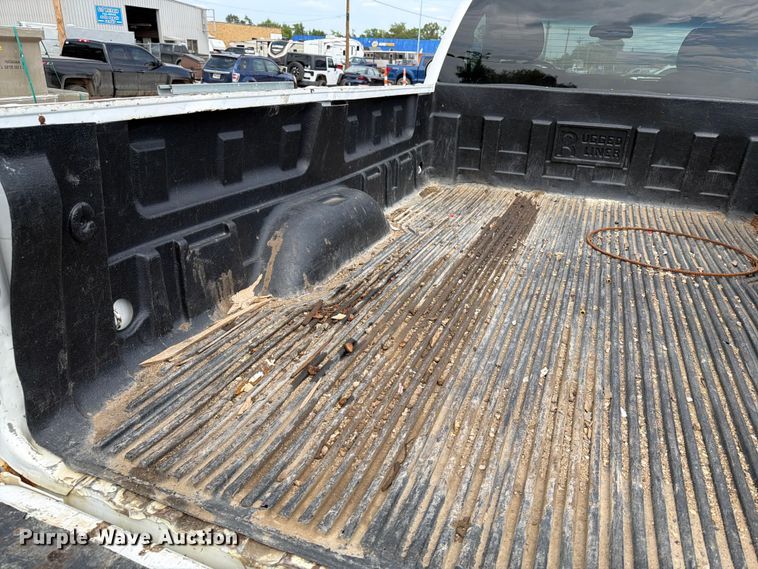 image for item ER1903 2007 Chevrolet Silverado 2500HD pickup truck