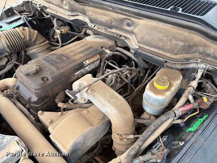 image for item ER1905 2003 Dodge Ram 3500 Ext. Cab utility bed pickup truck