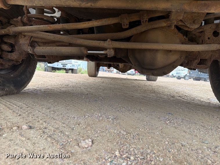 image for item ER1907 2005 Dodge Ram 2500 pickup truck