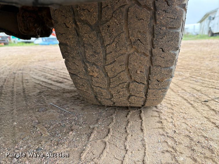image for item ER1907 2005 Dodge Ram 2500 pickup truck